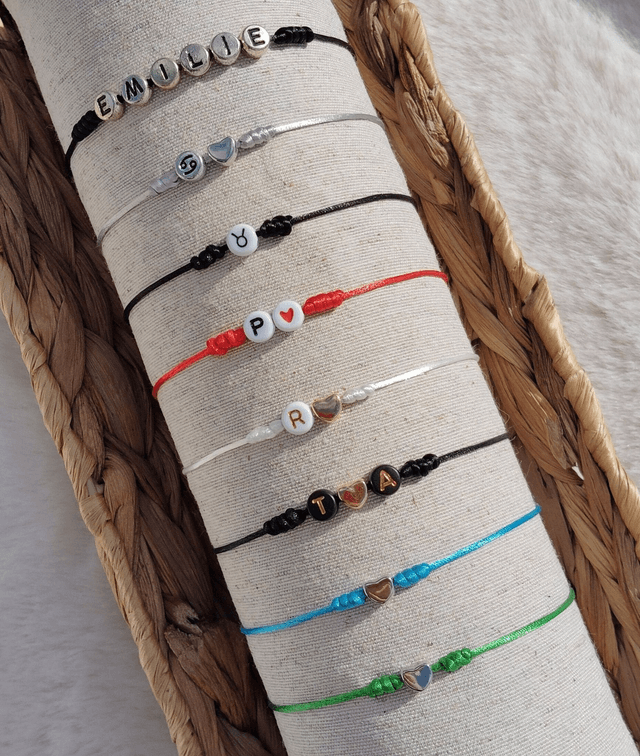 Bracelet minimaliste personnalisé/bracelet à message/bracelet d'amitié et d'amour/signe astrologique/cadeau petit prix/fait main/crea2claire